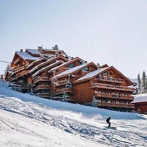 hotel-le-coucou.hotels-rhonealpes.com/