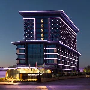 Hotel Golden Tulip Bayrampasa *****
